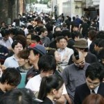 Japonai laukia iPhone